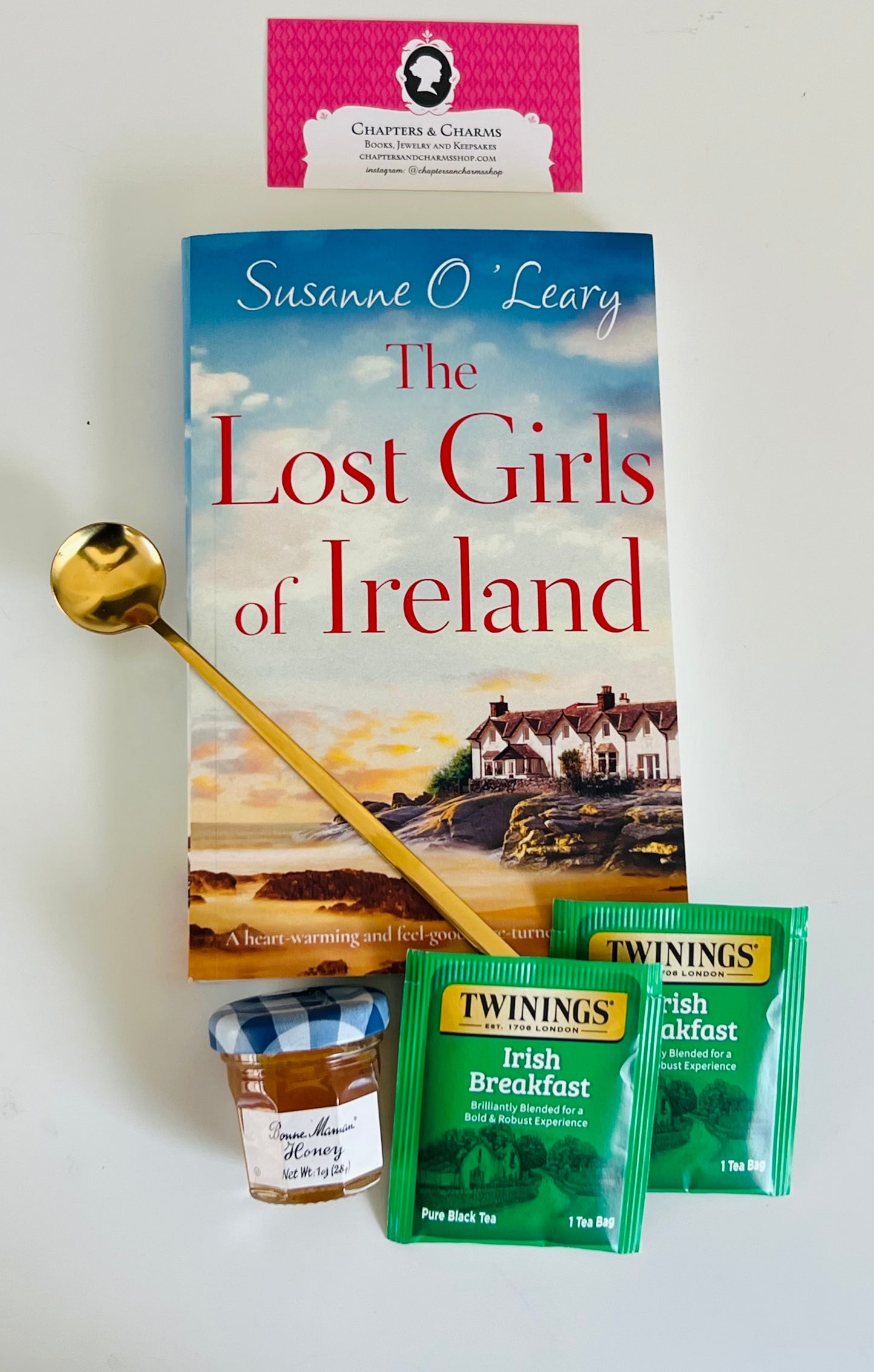 Book gift set, Lost girls of Ireland